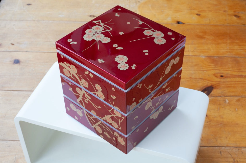 Plum Blossom Bento Box | Red (15cm)