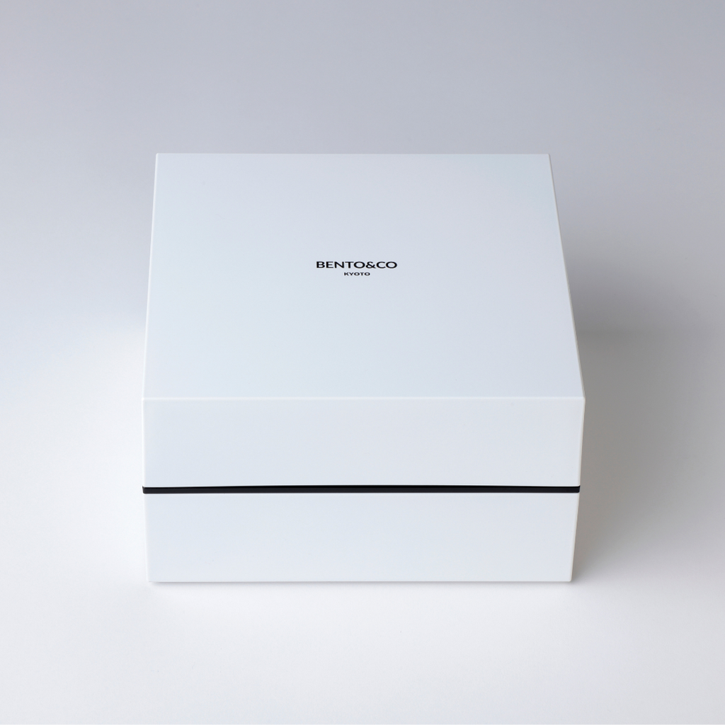 The Bento&co Signature Bento Box | White - Bento&co